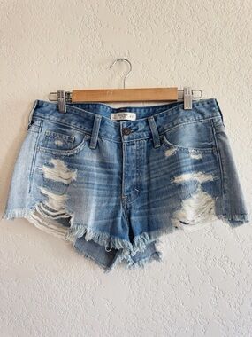Abercrombie & Fitch | ripped jean shorts | 8
